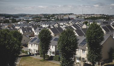 Homes with solar panels in North Prospect