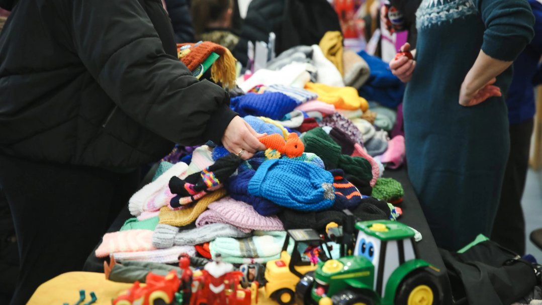 PCH 2512 Efford High View School Toy Giveaway 22 Large