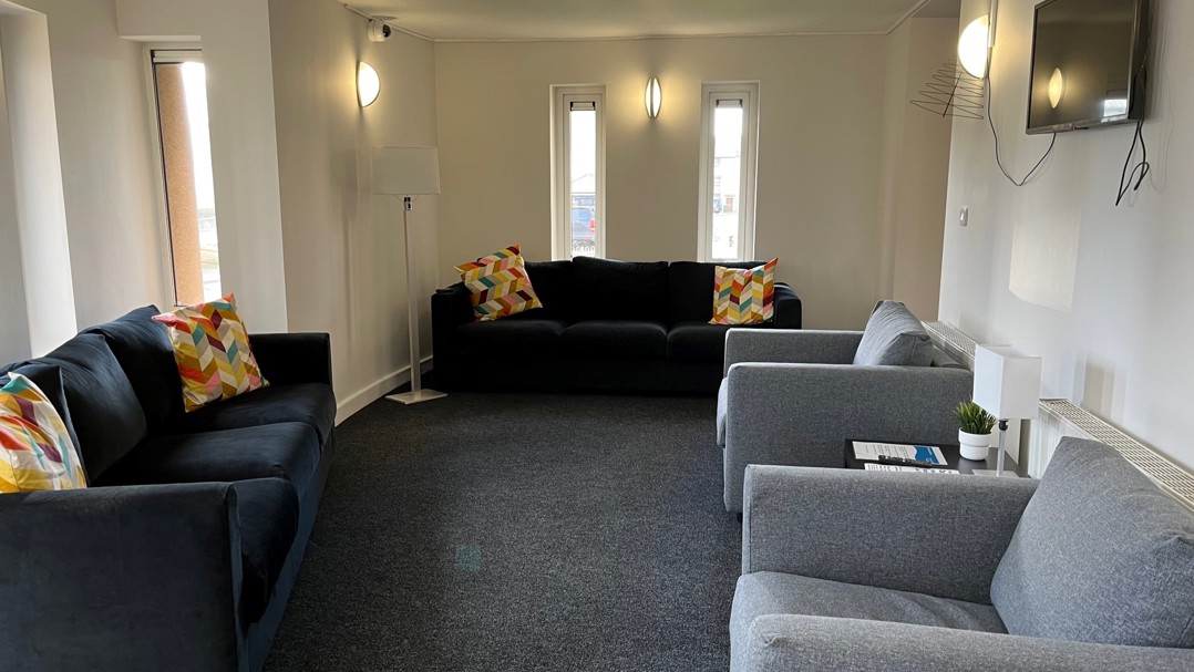 Community Room Given A Revamp For Residents Of Marlborough House 02