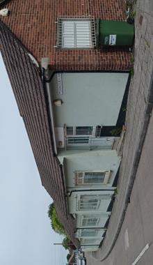 5 Warmwell Road