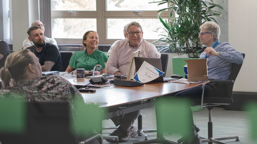 PCH 260409 Andrew Lawrie Leaving 15 Medium