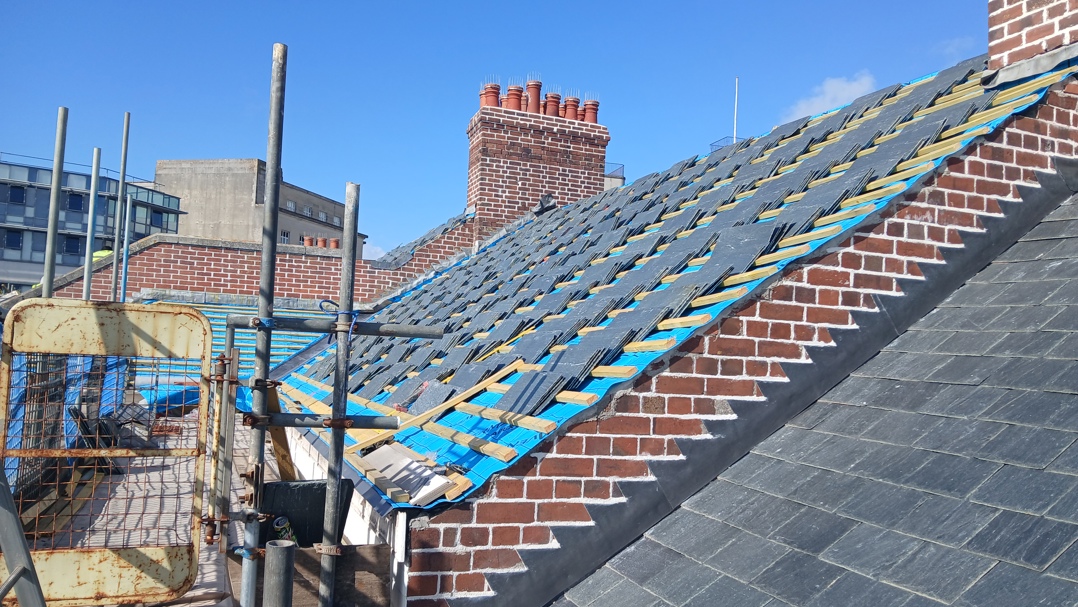 How St Roof Materials